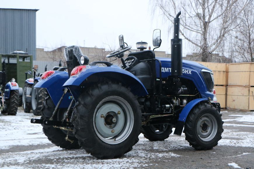 Мінітрактор ДМТЗ 255X , повнопривідний, редукторний міст, широка колія 109 фото