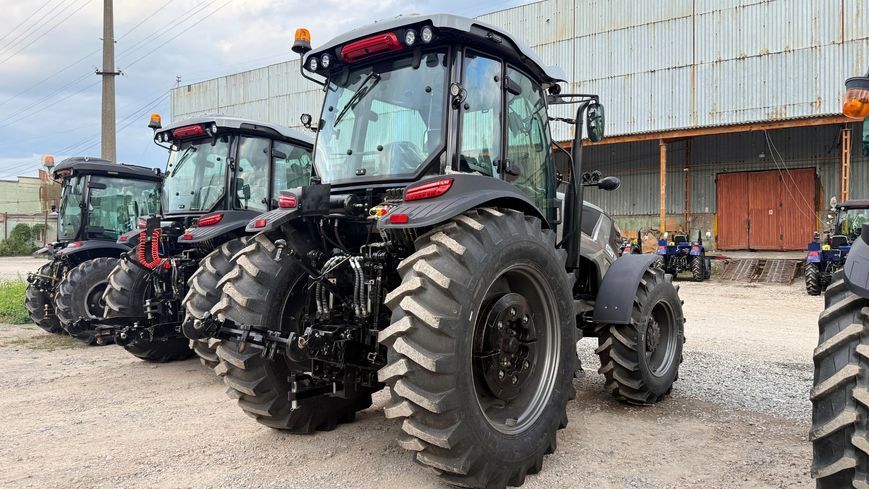 ТРАКТОР ДМТЗ 1304 Premium нового поколения с кондиционером и полным приводом 4&times;4 004803 фото